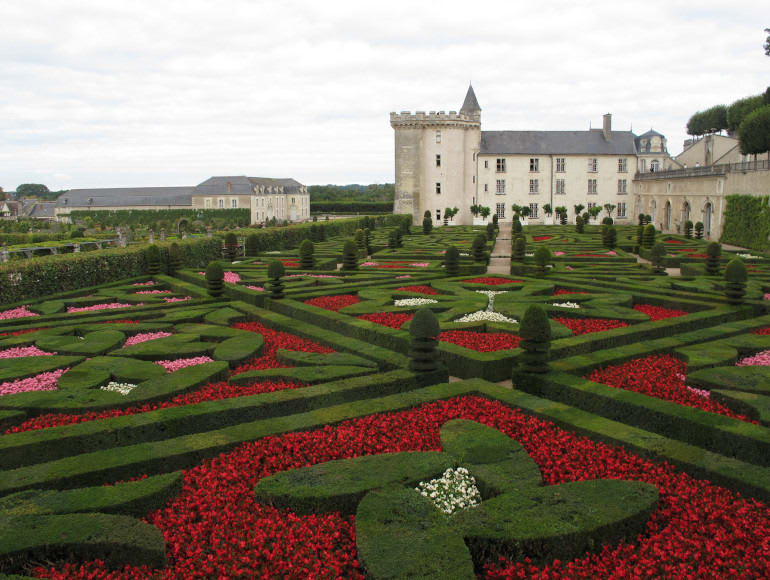 Palace garden | MegaSport Travel