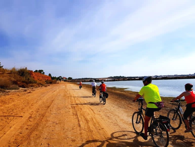 Cycling near Ria de Alvor | MegaSport Travel