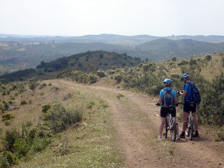 Vista de las montañas del Algarve: Reserve Mountain Biking Algarve| MegaSport Travel