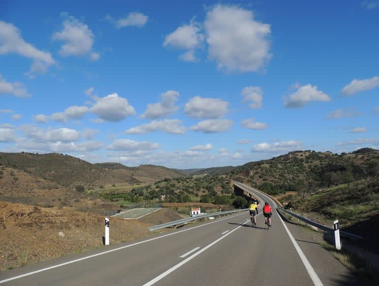 Vélo de route au Portugal : Vacances à vélo à l'étranger| MegaSport Travel