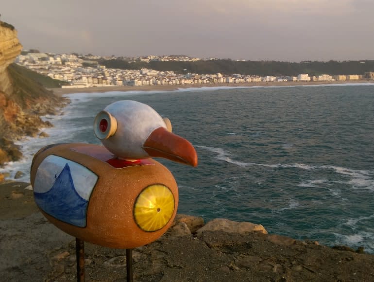 Fortezza e città di Nazaré, grandi onde, scopri il Portogallo con un tour in bicicletta