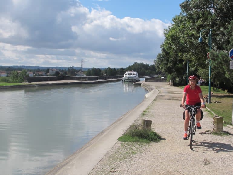Toeren langs de rivier | MegaSport Travel